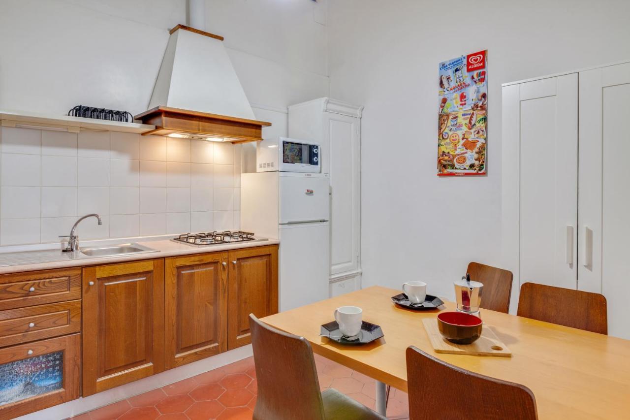 Porta Rossa Apartments Near Ponte Vecchio Floransa Dış mekan fotoğraf